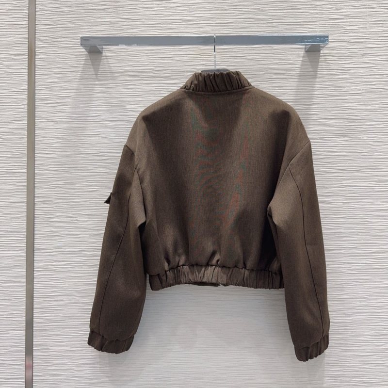 Pra*a outwear